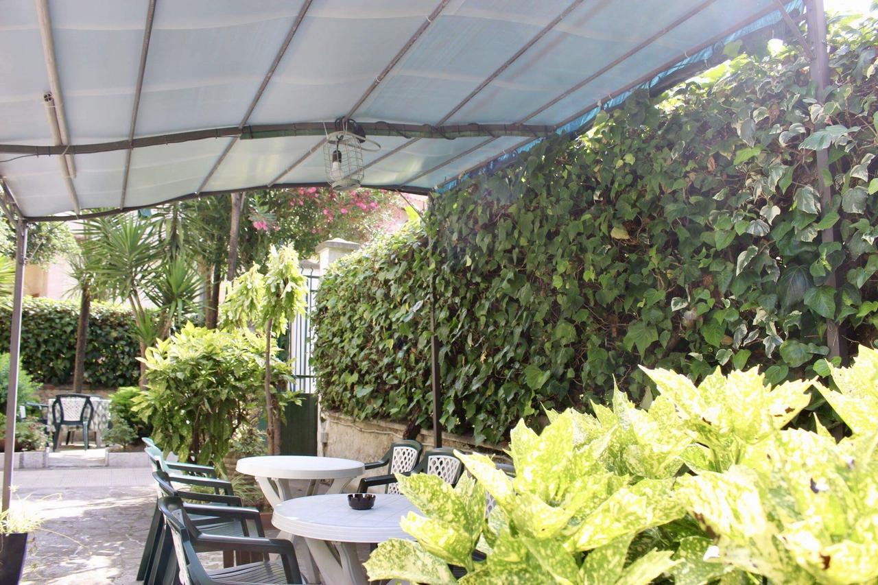 Frühstückspension Giardino Delle Rose Bike&breakfast Finale Ligure